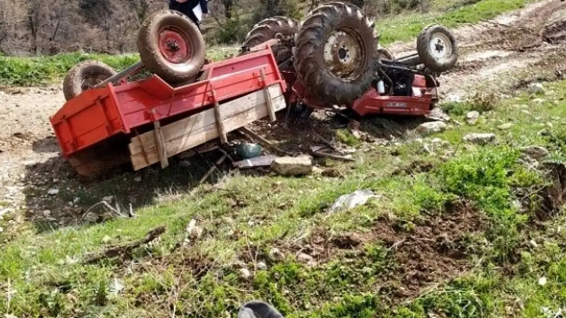 Konya'da, felaket gibi kaza! Traktör…