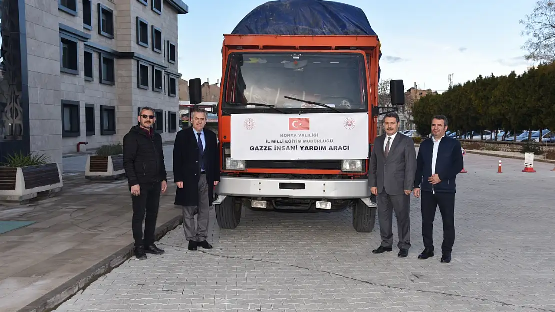 Konya'da halk eğitim merkezlerinde Gazze için insani yardım malzemesi hazırlandı!