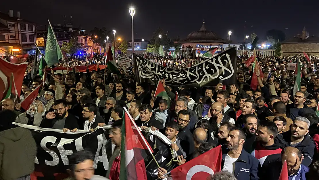 Konya'da halk sokağa döküldü: Kahrolsun İsrail!