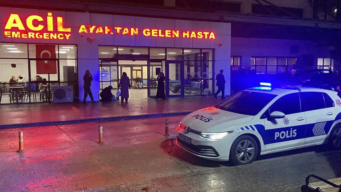 Konya'da hasta yakını iki doktoru darp etti