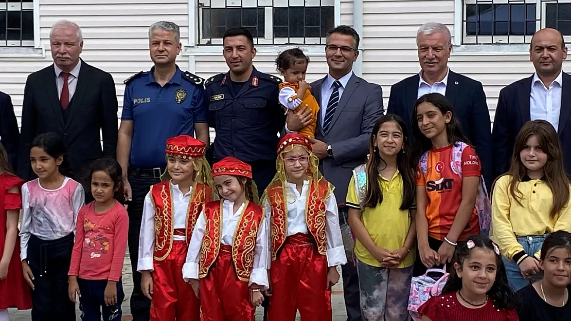 Konya'da  İlköğretim Haftası çeşitli etkinliklerle kutlandı