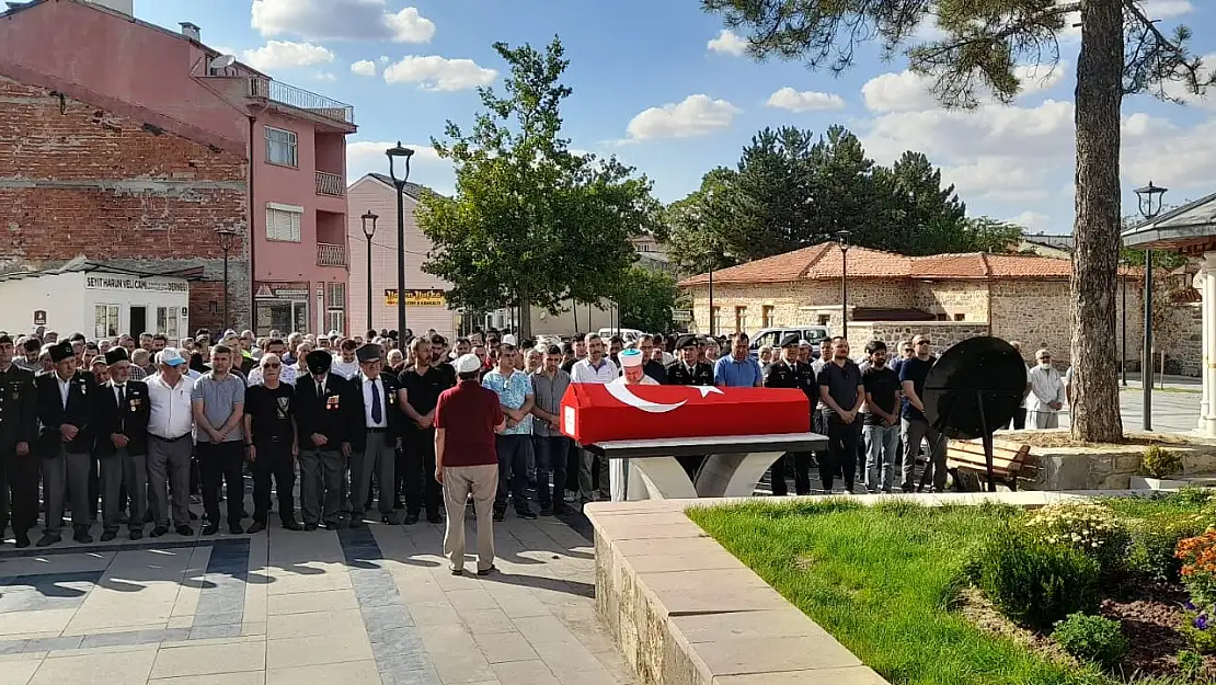 Konya'da Kıbrıs gazisi Şerafettin Aslan'a son görev!