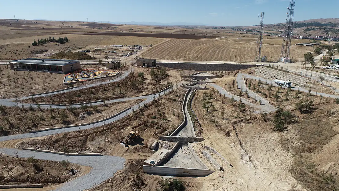 Konya'da Millet Bahçesi'nde çalışmalar son sürat devam ediyor