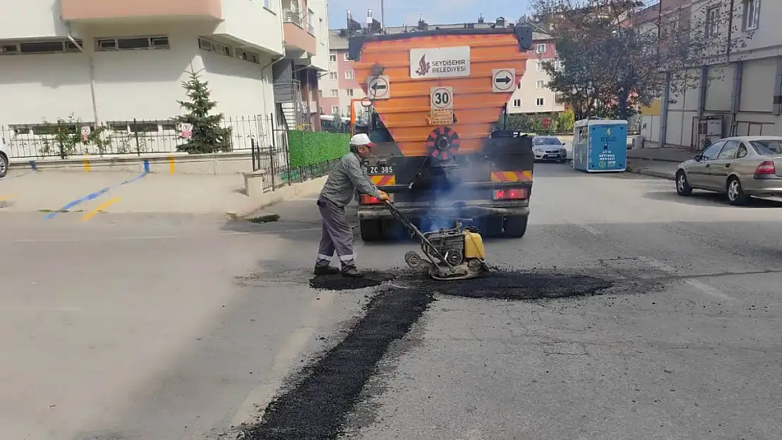 Konya'da o belediyeden yoğun mesai! Gece gündüz çalışıyor!