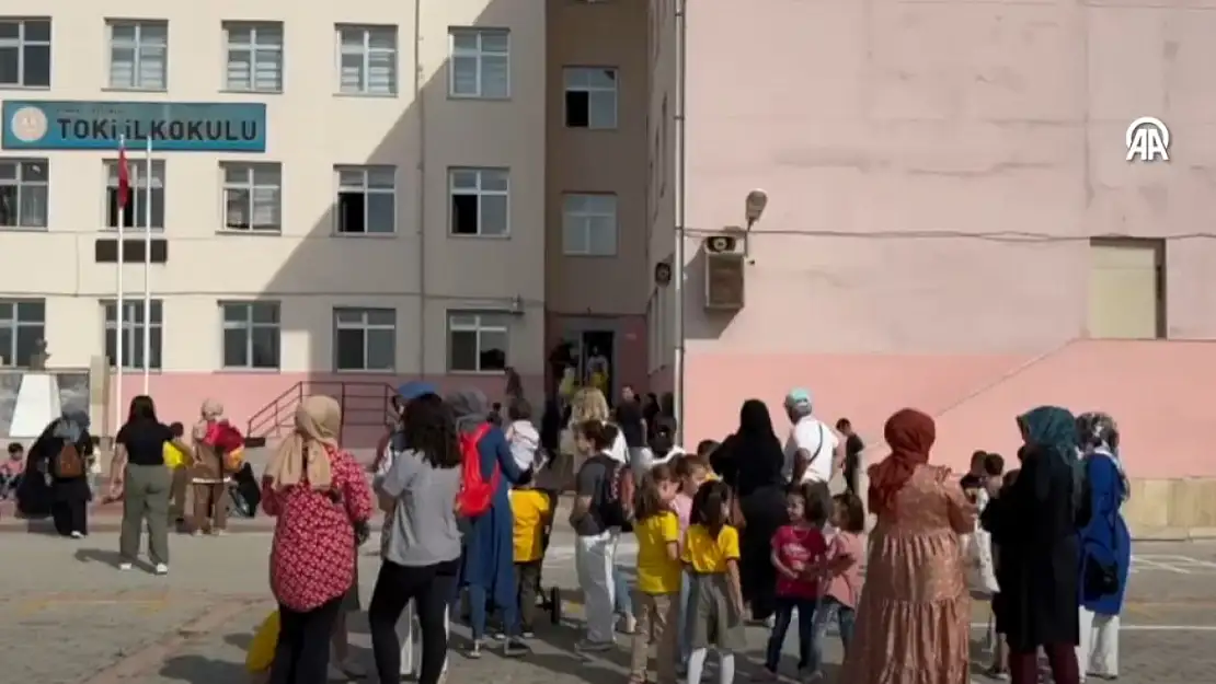 Konya'da okullarda ilk zil uyum eğitimi için çaldı