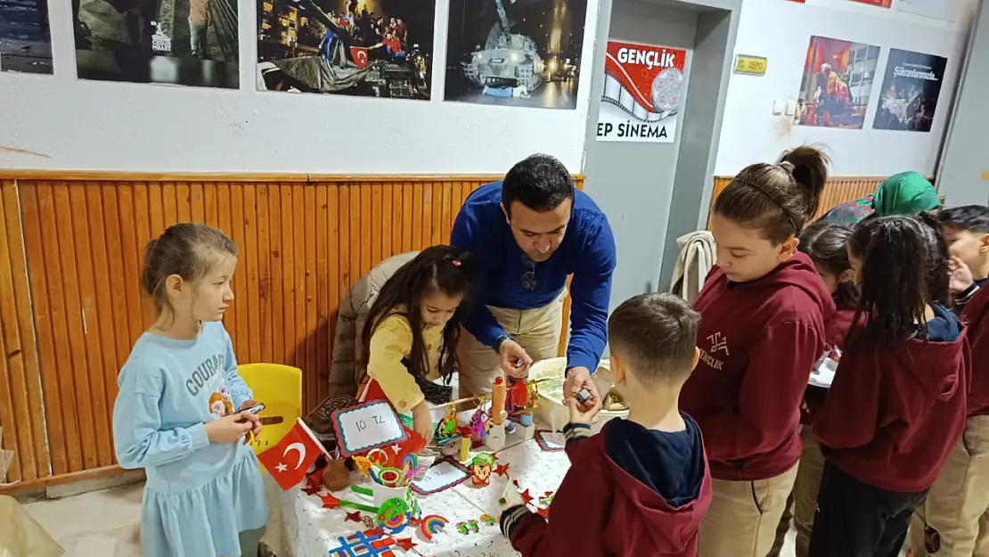 Konya'da Özel Gençlik'ten Filistin'e Katkı!