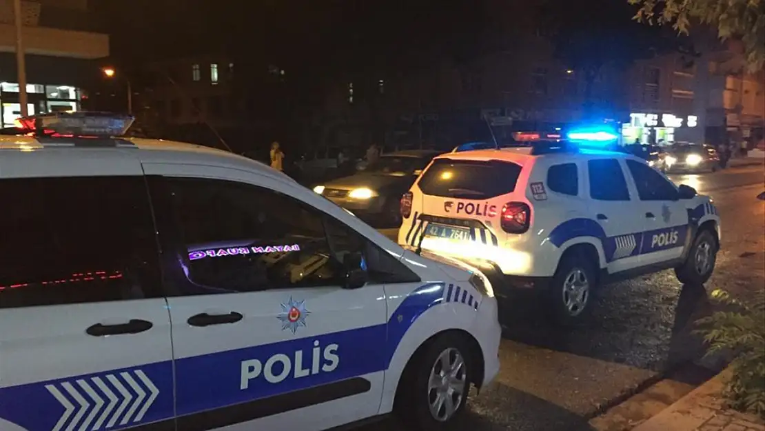 Konya'da polise çarpan şüpheli yakalandı