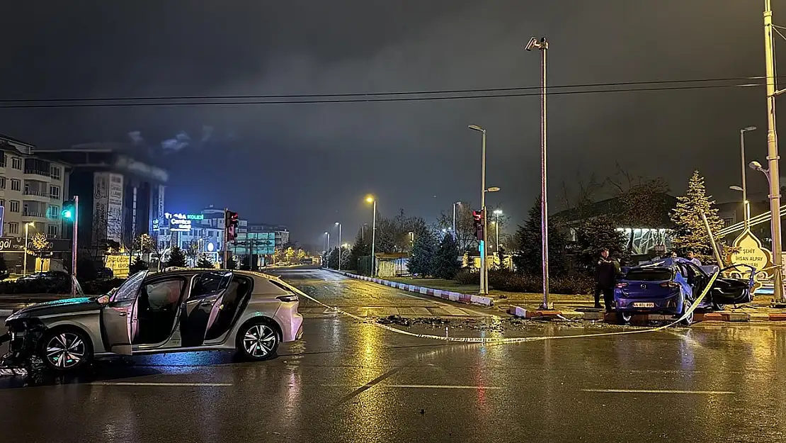 Konya'da polise çarpan şüpheli tutuklandı