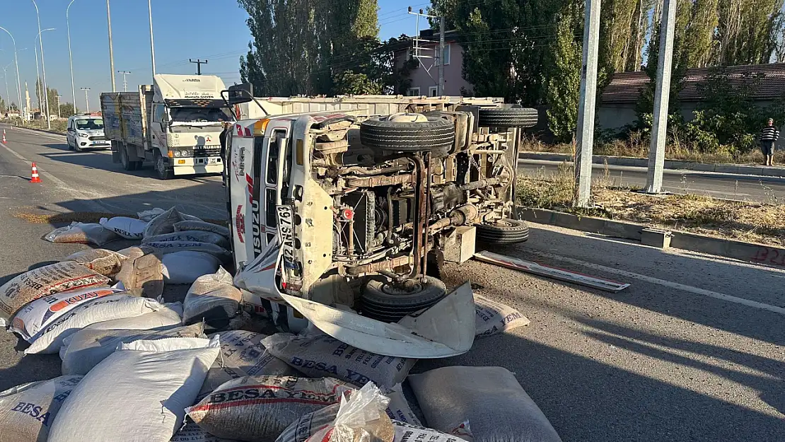 Konya'da sabah saatlerinde yaşanan kazada 3 kişi yaralandı!