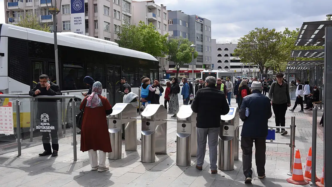 Konya'da toplu taşıma araçlarını  kullanacaklar dikkat: Birçok sefer ve güzergâh değişti!