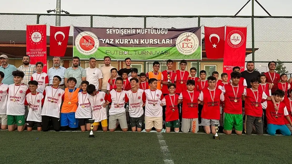 Konya' da Yaz Kur'an Kursları Futbol Turnuvaları sona erdi