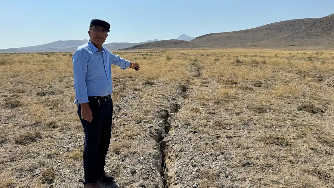 Konya'da yüzey yarıkları tedirgin ediyor