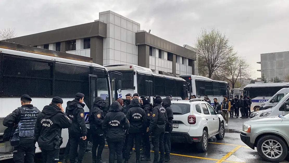 Konya dahil 3 ilde tapuda rüşvet operasyonu: 79 gözaltı