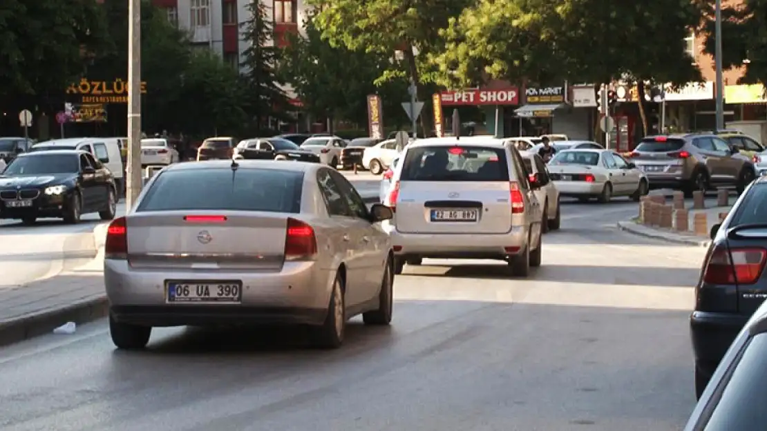 Konya'daki deprem sonrası peş peşe açıklamalar geldi