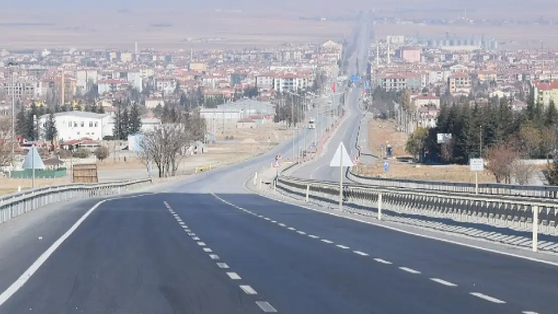 Konya'daki o yol uzun süre trafiğe kapalı kalacak!