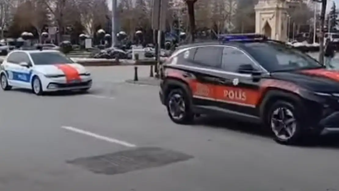 Konya Emniyeti'nden geçit töreni!