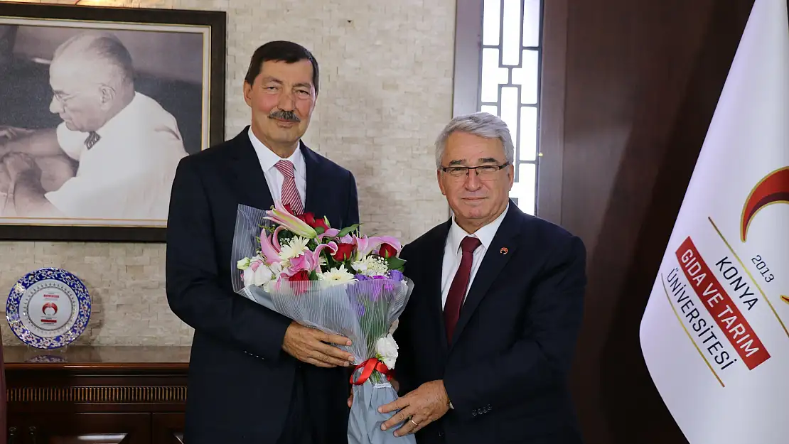 Konya Gıda ve Tarım Üniversitesi Rektörlüğünde devir teslim töreni yapıldı