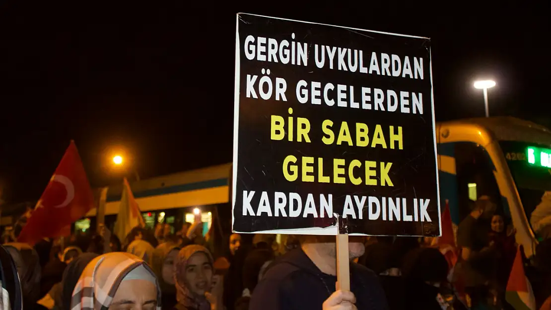 Konya halkı İsrail'in Filistin'e yönelik zulmünü protesto etti!