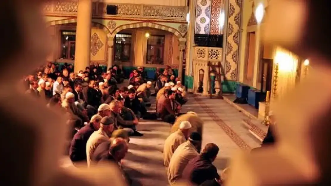 Konya namaz vakitleri: 2 Haziran Pazartesi