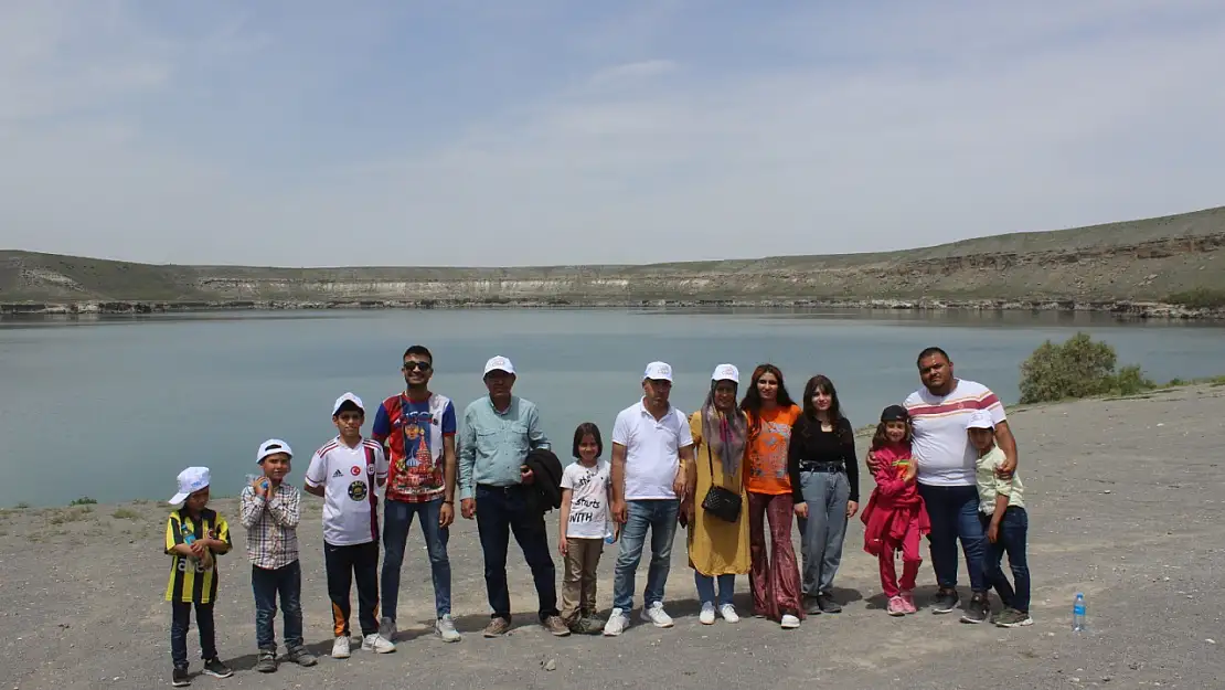 Konya'nın o ilçesinde depremzedeler doğal güzellikleri gezdi