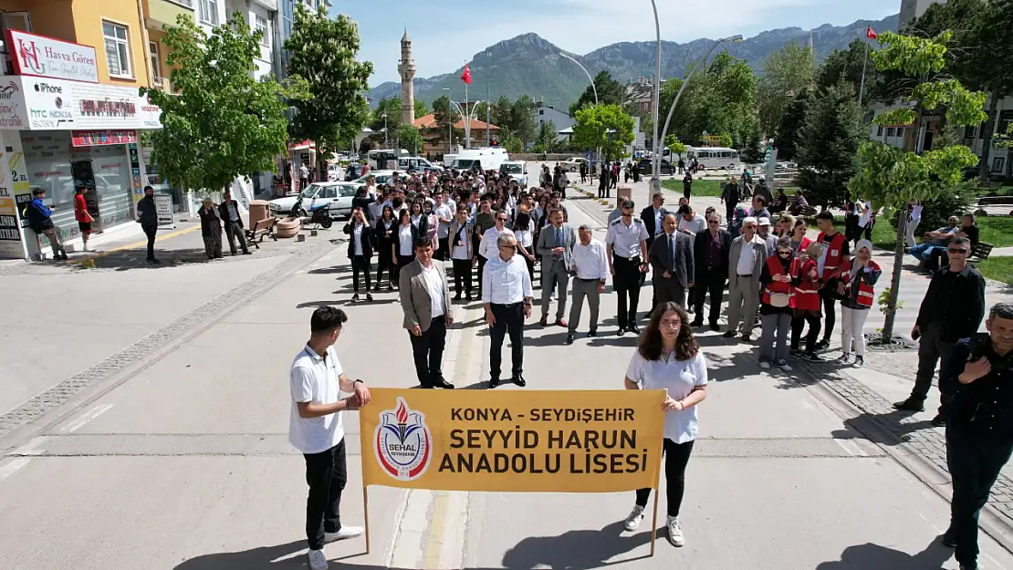 Konya'nın o ilçesinde gençlik yürüyüşü ve koşusu yapıldı