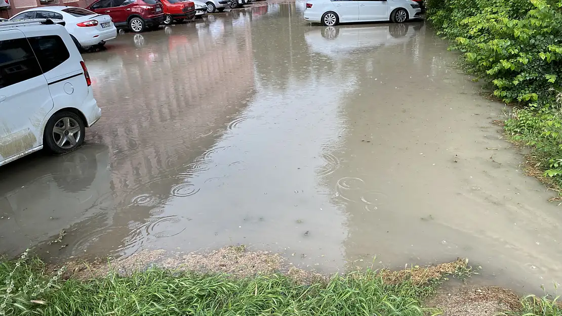 Konya'nın o ilçesinde yollar göle döndü