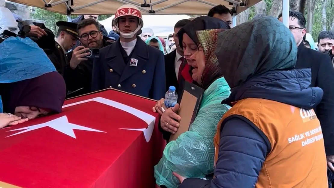 Konyalı şehit Selman Akarsel'in annesinin feryadı yürekleri dağladı