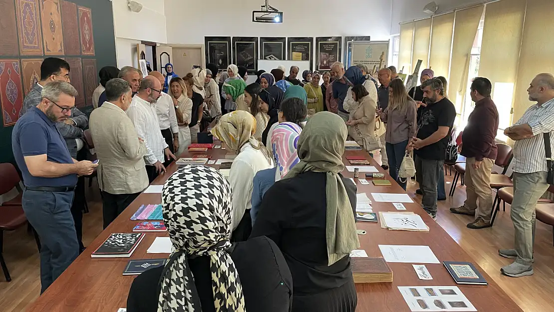 Konya Yazma Eserler Bölge Müdürlüğünde Geleneksel Sanatlar Sergisi Açıldı