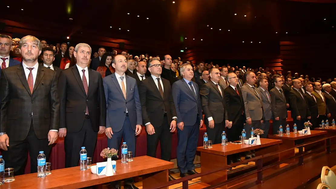 Konya'da Öğretmenler Günü çeşitli etkinliklerle kutlandı