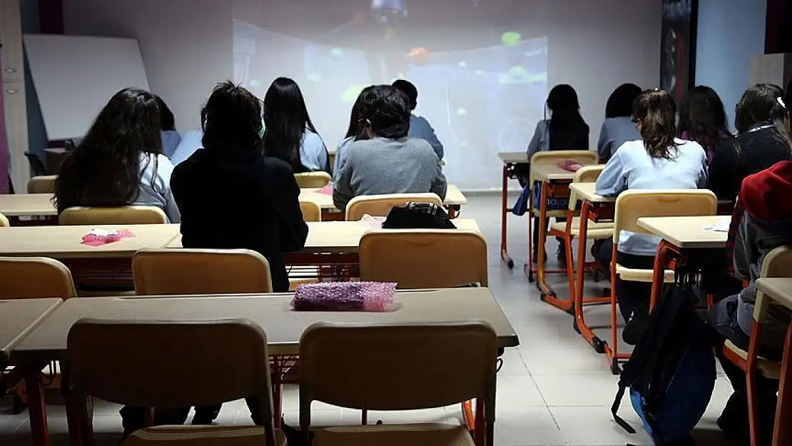 Konyalı öğrenci Stanford Üniversitesine tam burslu kabul edilmesine ilişkin açıklamalarda bulundu