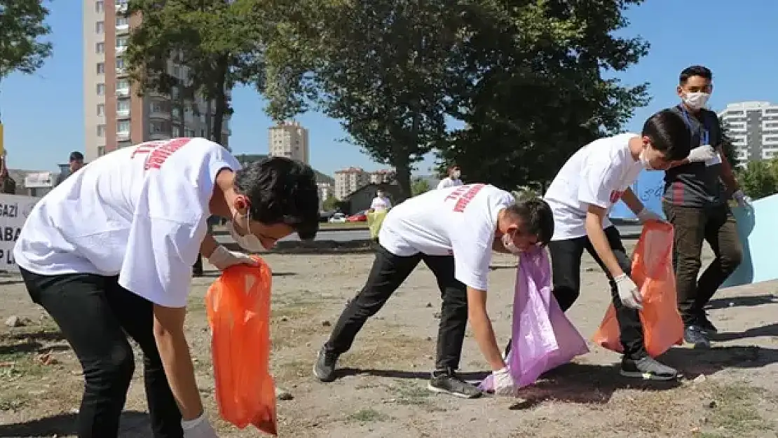 Konyalı öğrencilerden anlamlı etkinlik