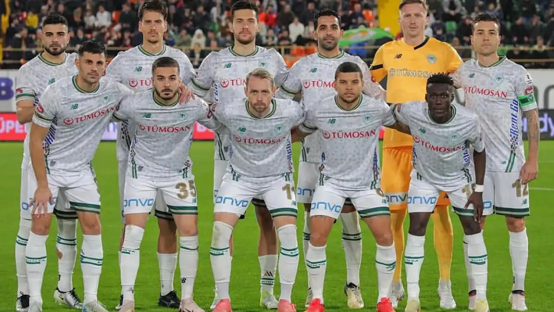 Konyaspor'da umutlar ikinci yarıya kaldı!