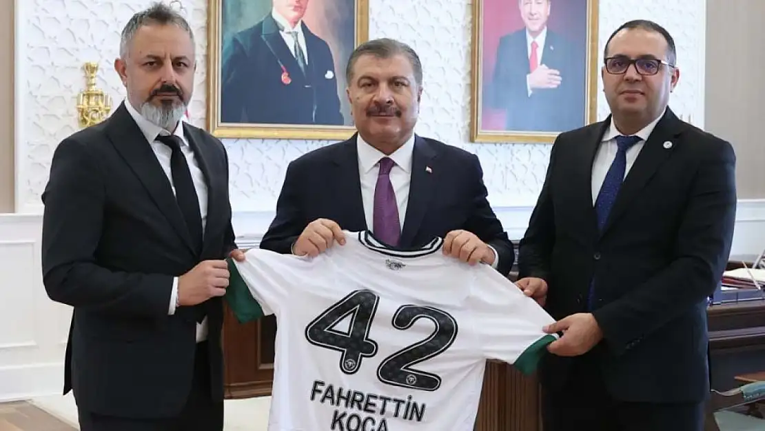 Konyaspor'dan Sağlık Bakanı Koca'ya ziyaret!