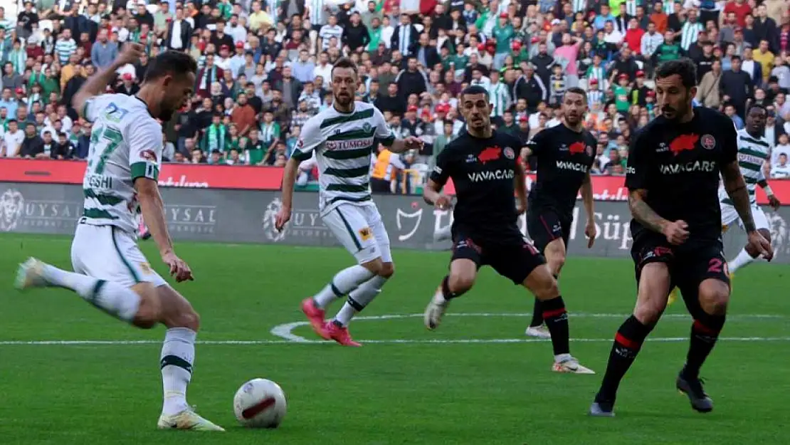 Konyaspor ipten döndü!