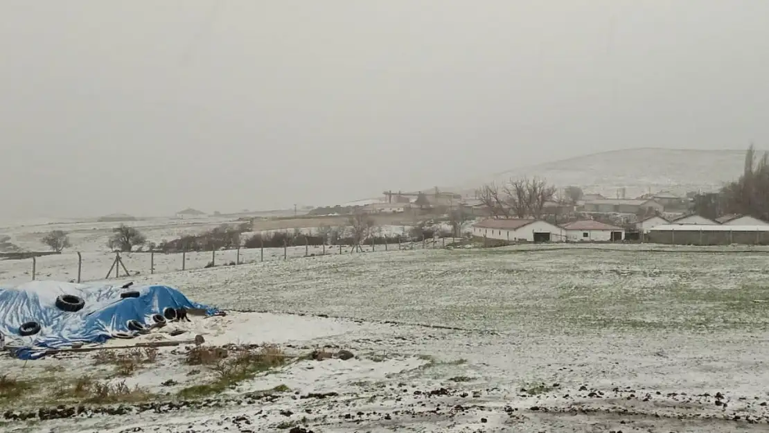 Kulu 'da şiddetli dolu yağışı meydana geldi