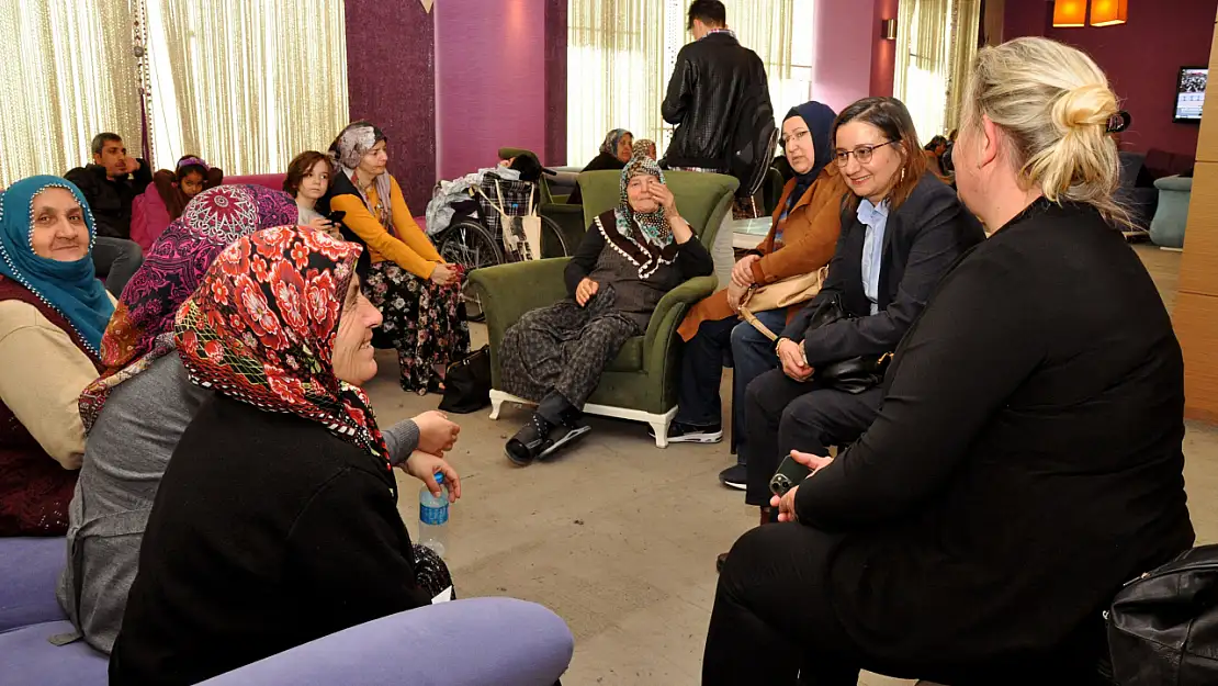 Makina Mühendisleri Odası Konya Şubesi depremzede vatandaşlarla buluştu