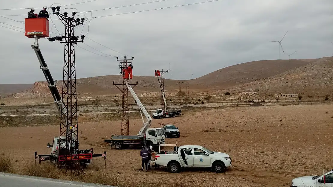 MEDAŞ, kışa hazırlık çalışmalarına ara vermeden devam ediyor