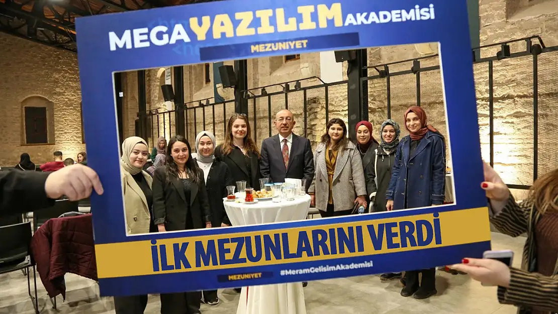 Mega yazılım akademisi ilk mezunlarını verdi