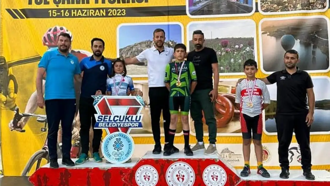 Meramlı minik sporcunun başarası tüm Konyayı gururlandırdı