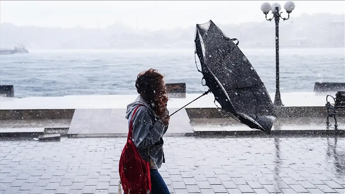 Meteoroloji o bölgeleri teker teker uyardı: Kuvvetli sağanak var!