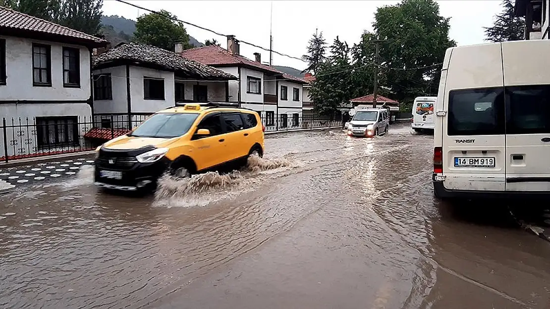 Meteorolojiden Batı Karadeniz için sağanak uyarısı