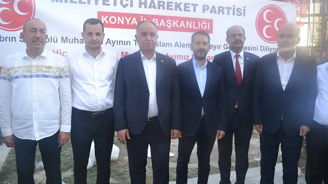 MHP'den Aşure İkramı