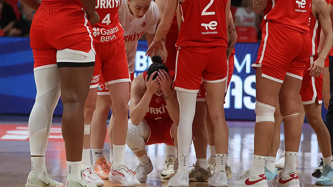 Milliler, Türkiye Avrupa Şampiyonası'na çeyrek finalde veda etti