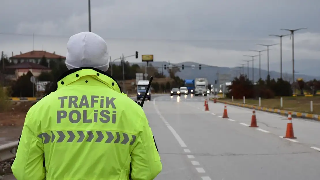 Milyonlarca sürücüyü yakından ilgilendiriyor! Ceza sistemi değişiyor