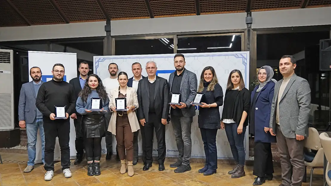 Mimarlar Odası Konya'dan teşekkür plaketi