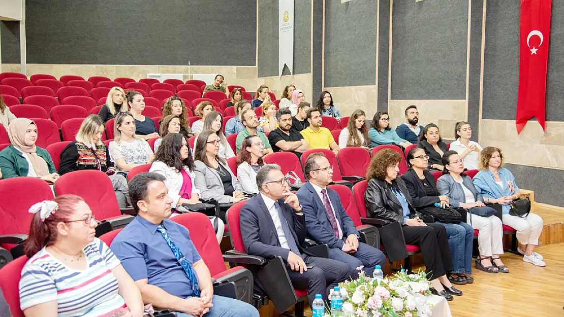 Mimarlık ve Tasarım Fakültesi Akademik Genel Kurul Toplantısı gerçekleşti