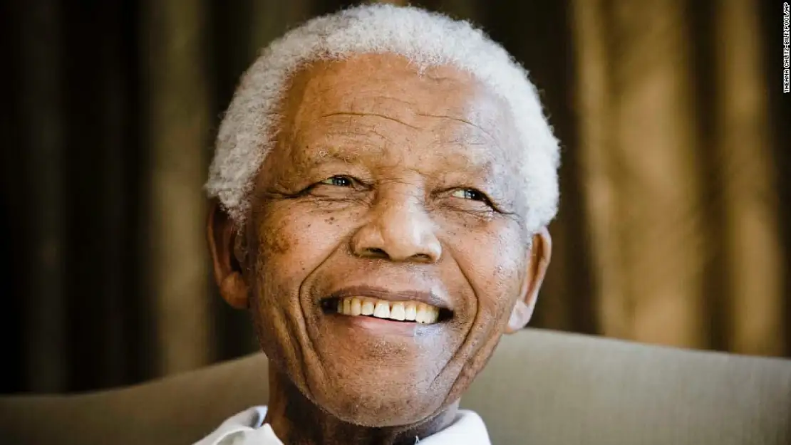 Nelson Mandela: Efsanevi Liderin Hayatı, Mücadelesi ve Mirası