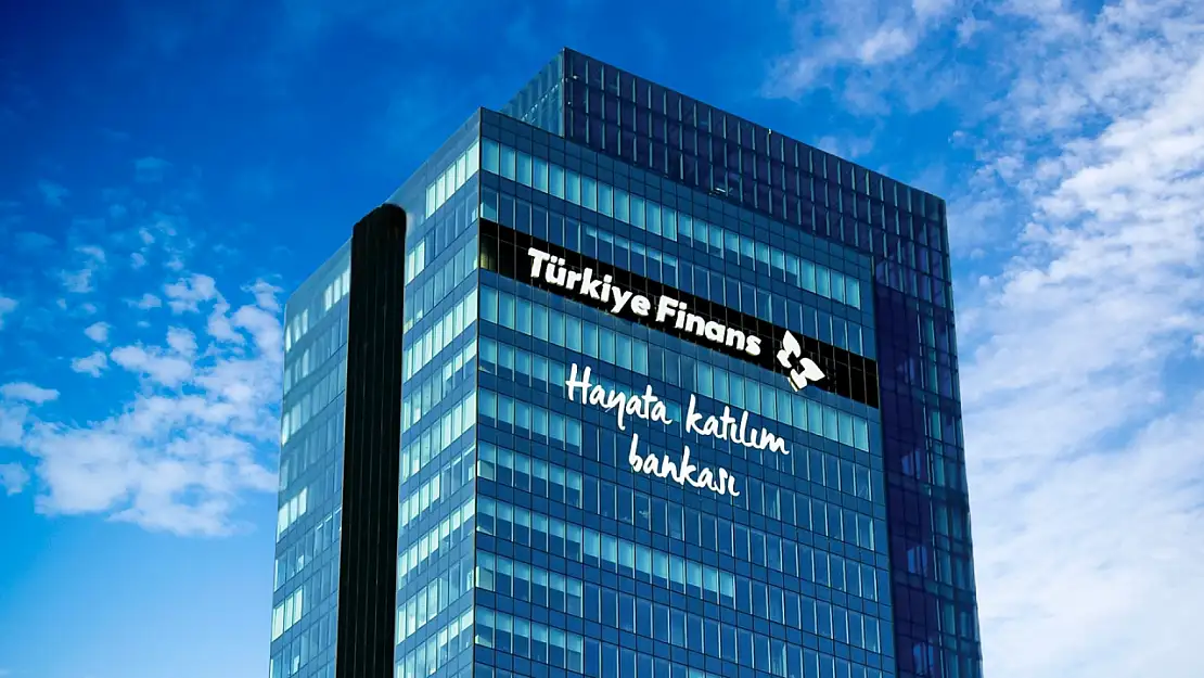 O bankadan bayiler ve kuruyemişçilere destek