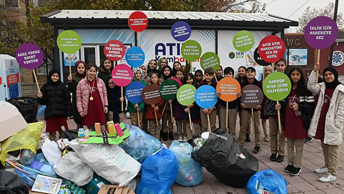 Öğrencilerden 'Atık Kumbaram' projesine tam destek