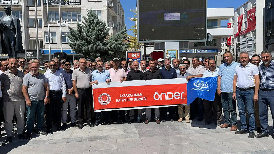 ÖNDER İmam Hatipliler Derneği üyelerinden şarkıcı Gülşen'e tepki